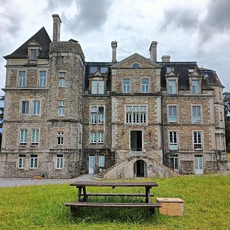 Chatescos - Estudio En Chateau Extérieur photo