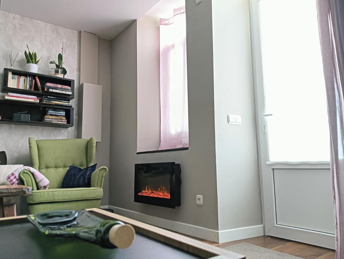 Chatescos - Estudio En Chateau Extérieur photo
