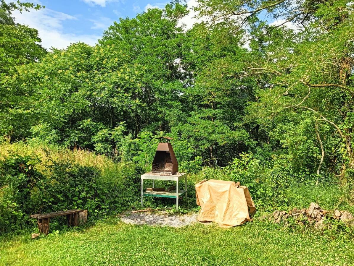 Chatescos - Estudio En Chateau Extérieur photo